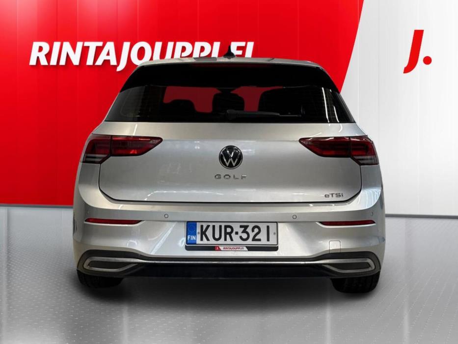 VOLKSWAGEN Golf 2022