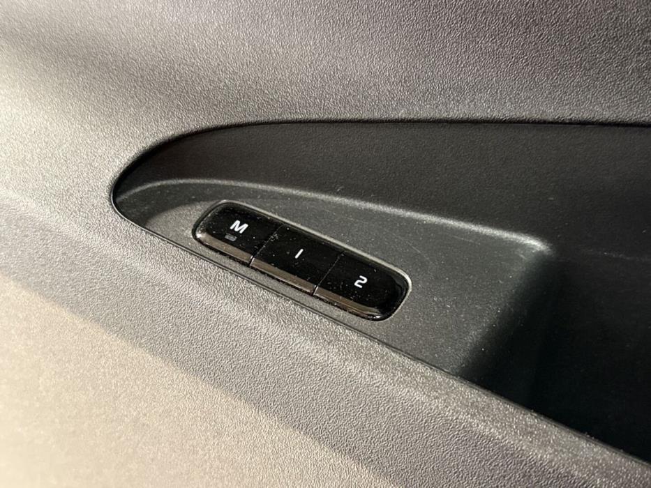 POLESTAR 2 2023