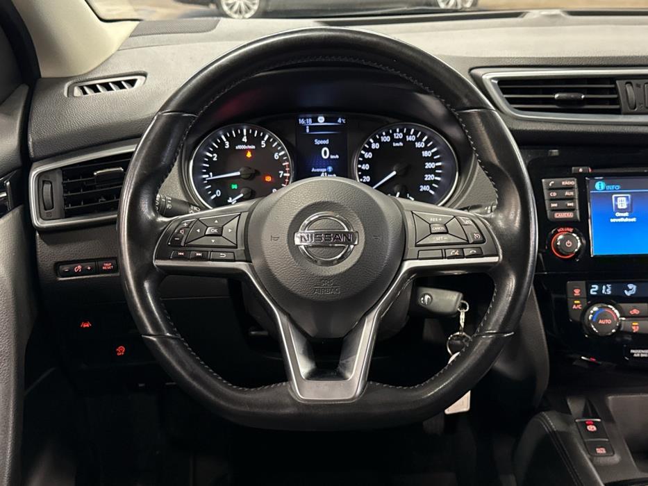 NISSAN Qashqai 2018