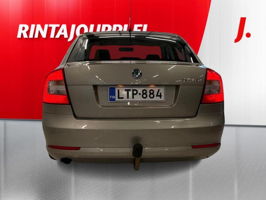 SKODA Octavia 2010