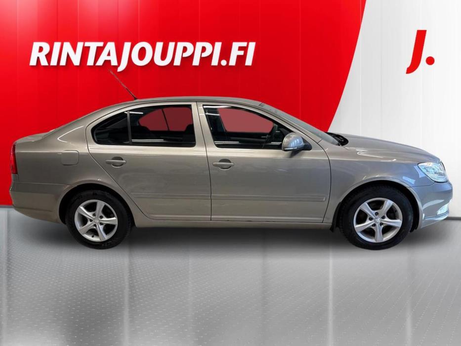 SKODA Octavia 2010