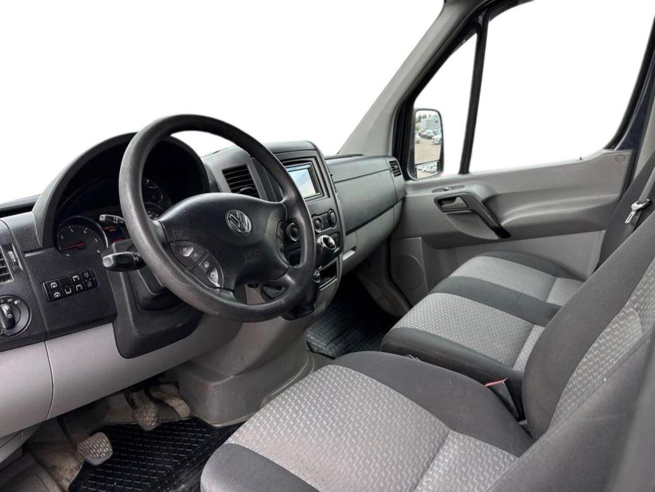 VOLKSWAGEN Crafter 2013