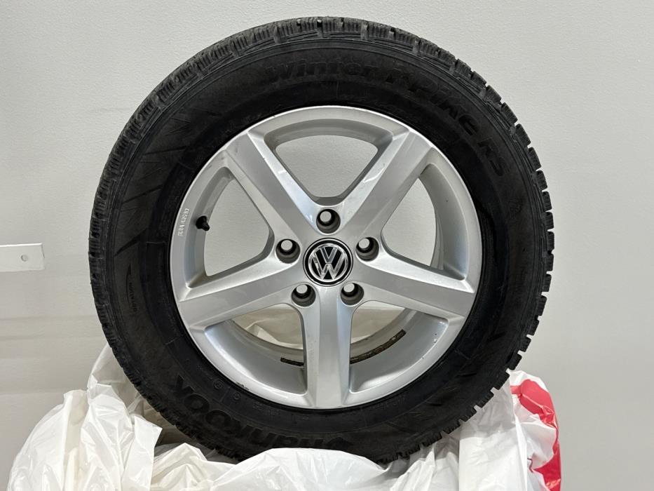 VOLKSWAGEN Golf 2014