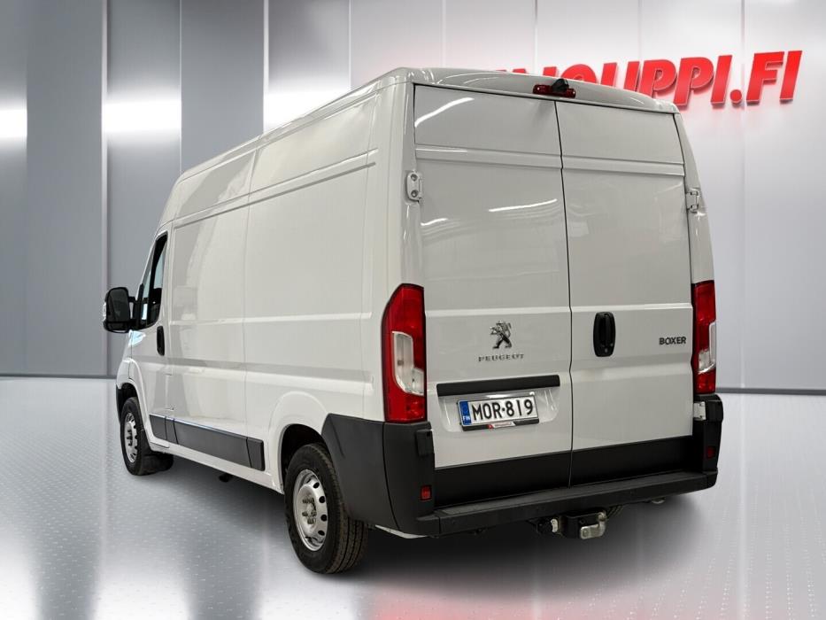 PEUGEOT Boxer 2023