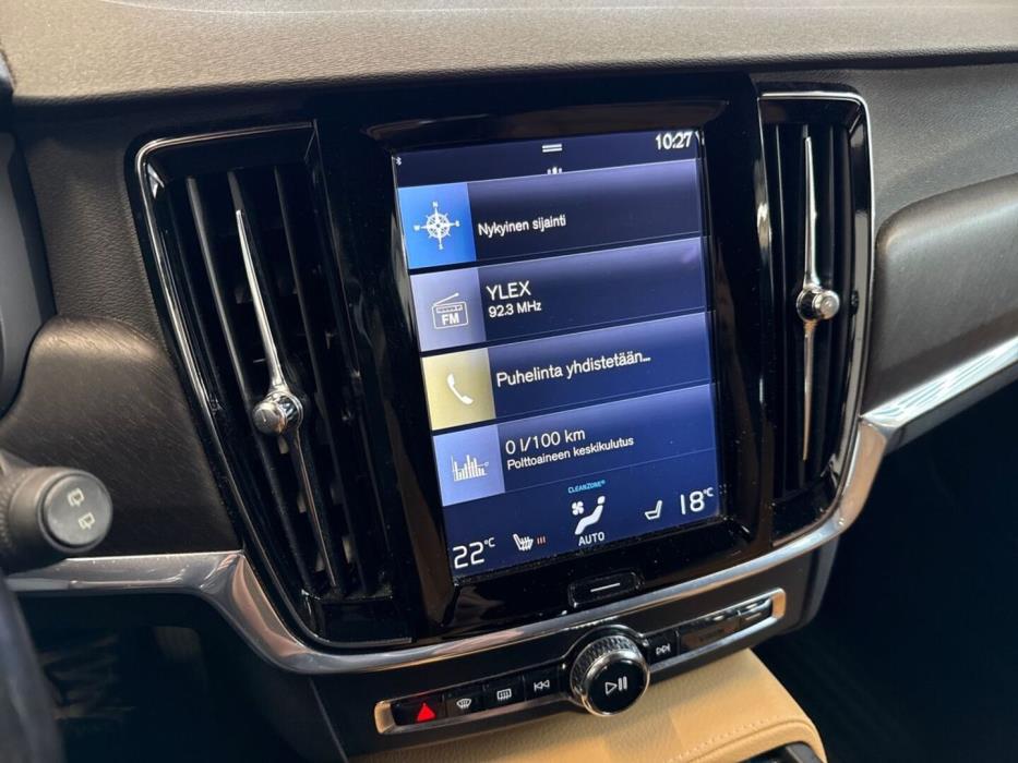 VOLVO V90 Cross Country 2017
