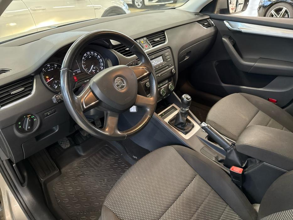 SKODA Octavia 2013
