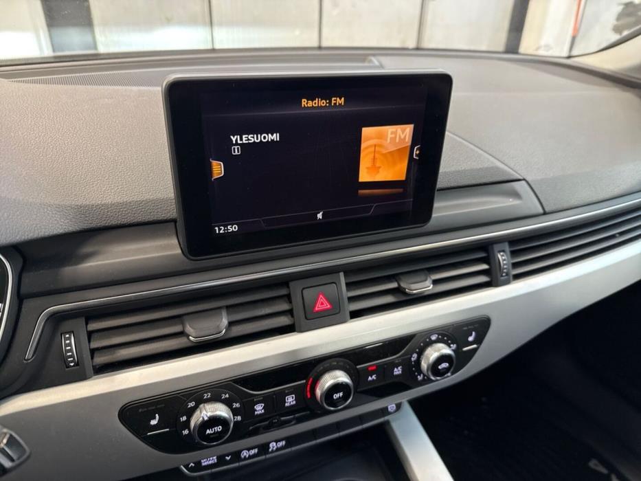 AUDI A4 2016