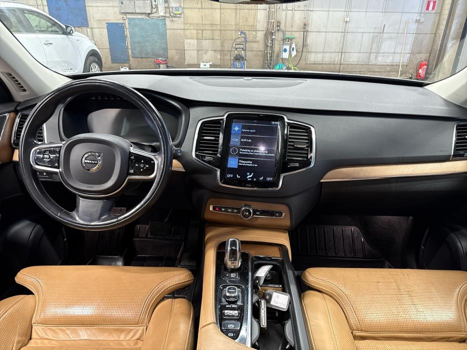 VOLVO XC90 2016