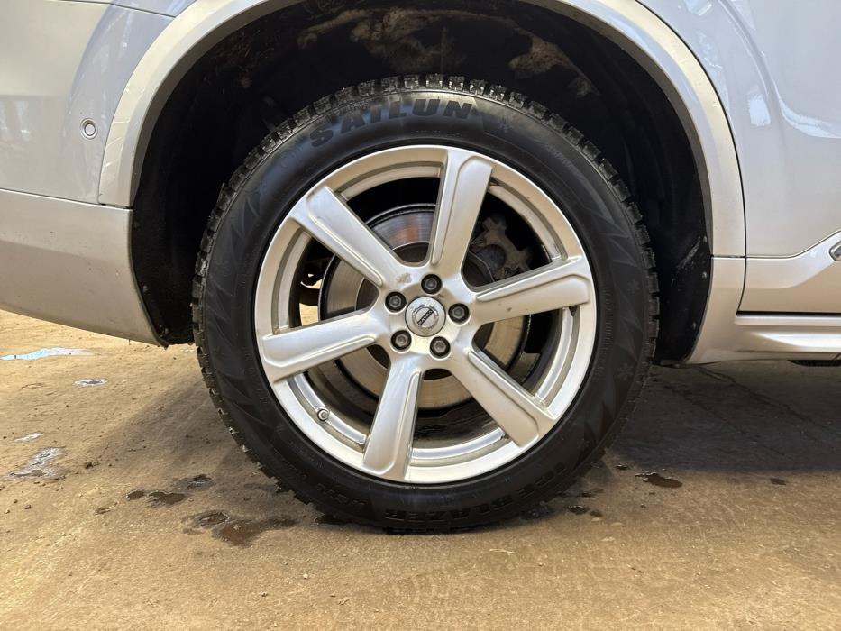 VOLVO XC90 2016
