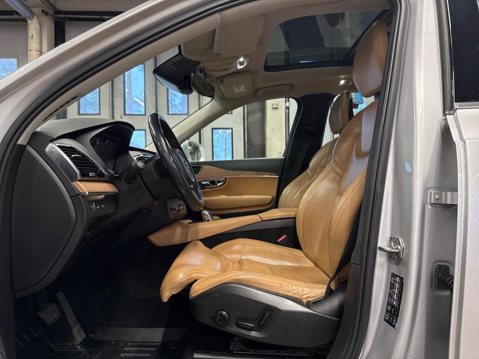 VOLVO XC90 2016