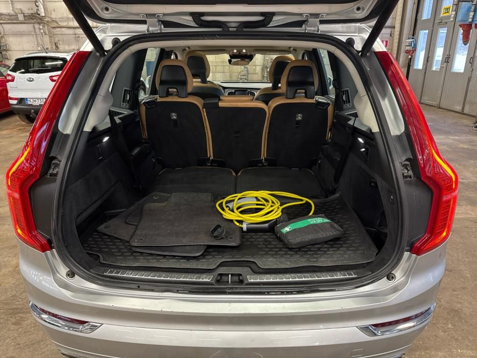 VOLVO XC90 2016
