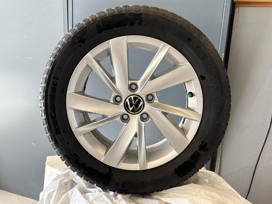 VOLKSWAGEN Golf 2021