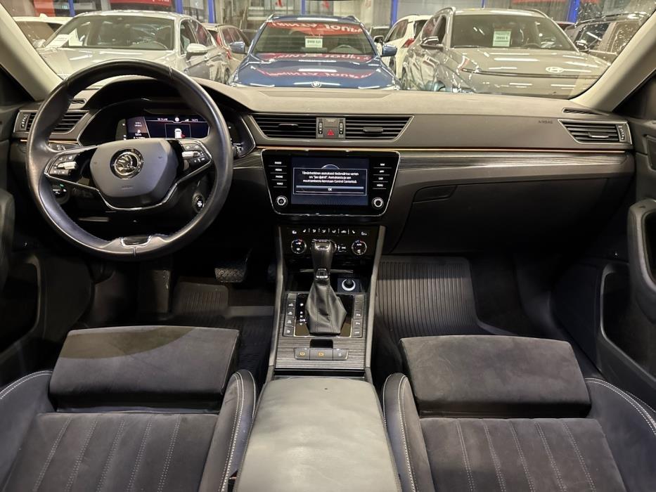 SKODA Superb 2021