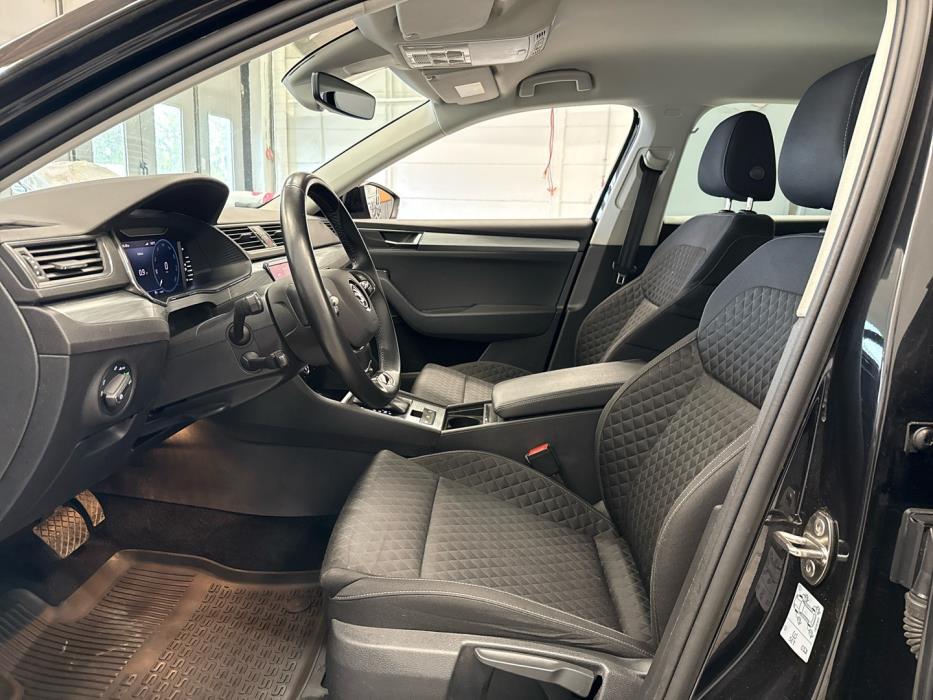 SKODA Superb 2022