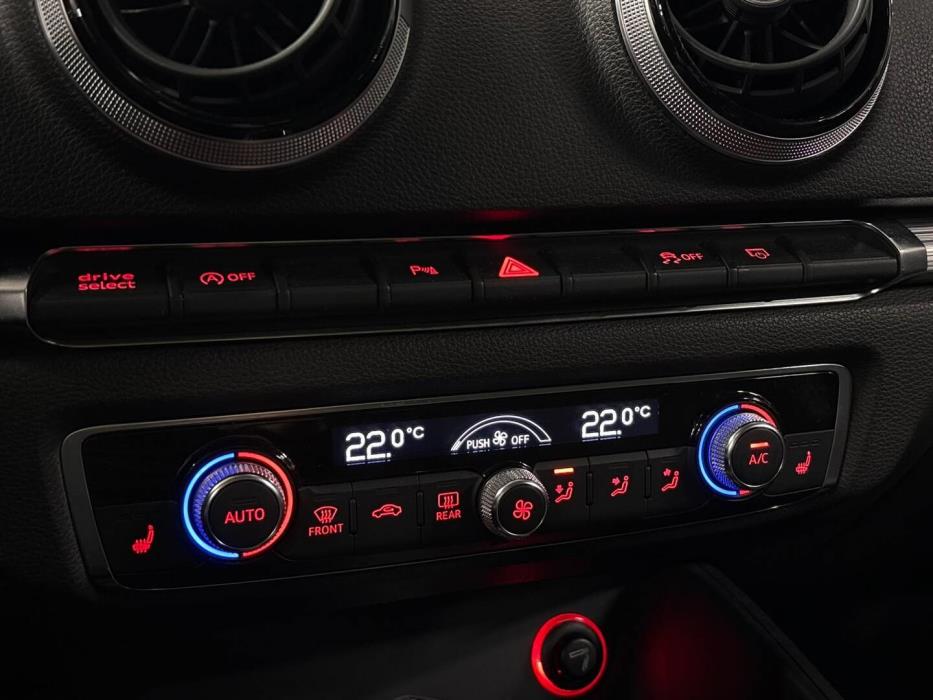 AUDI A3 2012