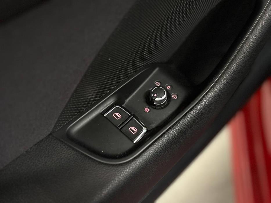 AUDI A3 2012