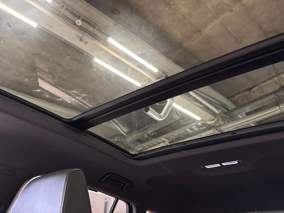 SKODA Enyaq 2025