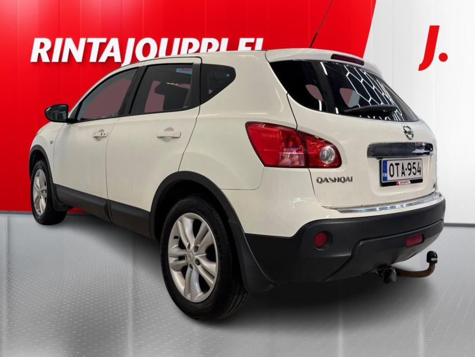 NISSAN Qashqai 2010