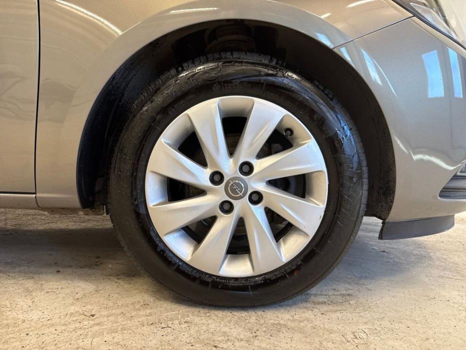 OPEL Corsa 2015
