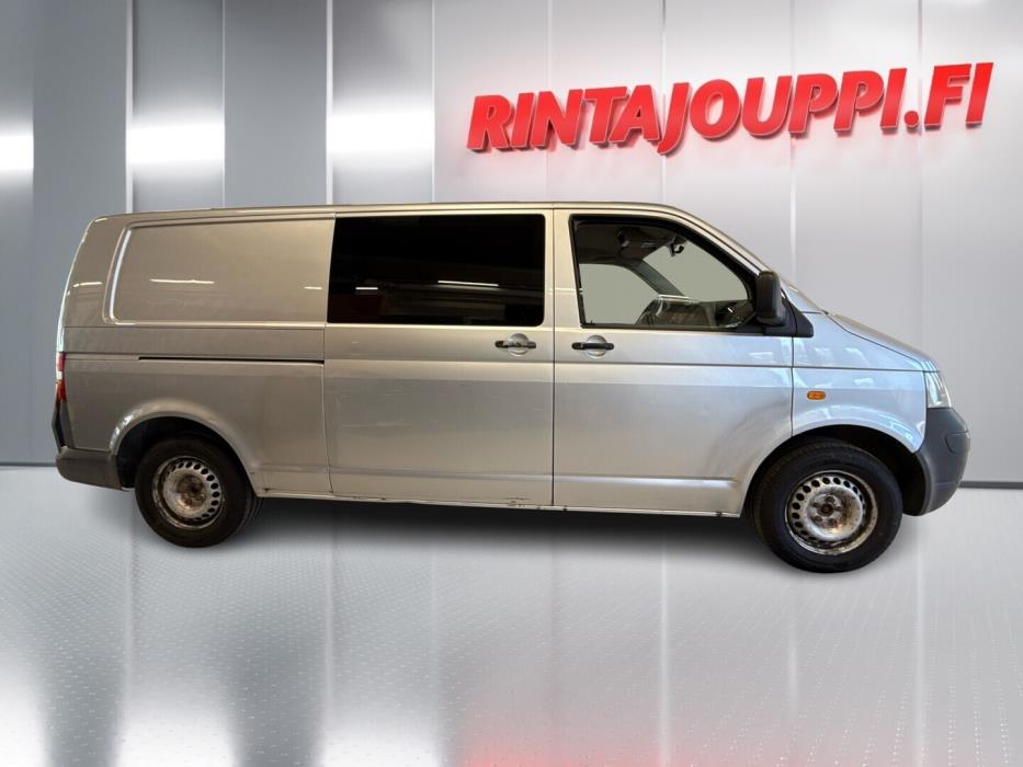VOLKSWAGEN Transporter 2005