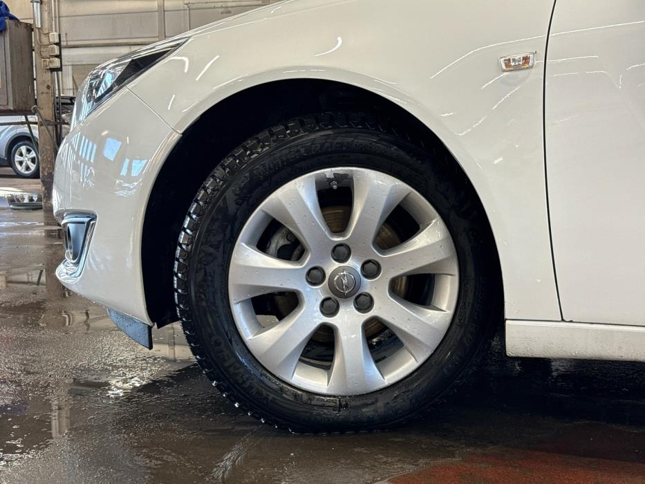OPEL Insignia 2016