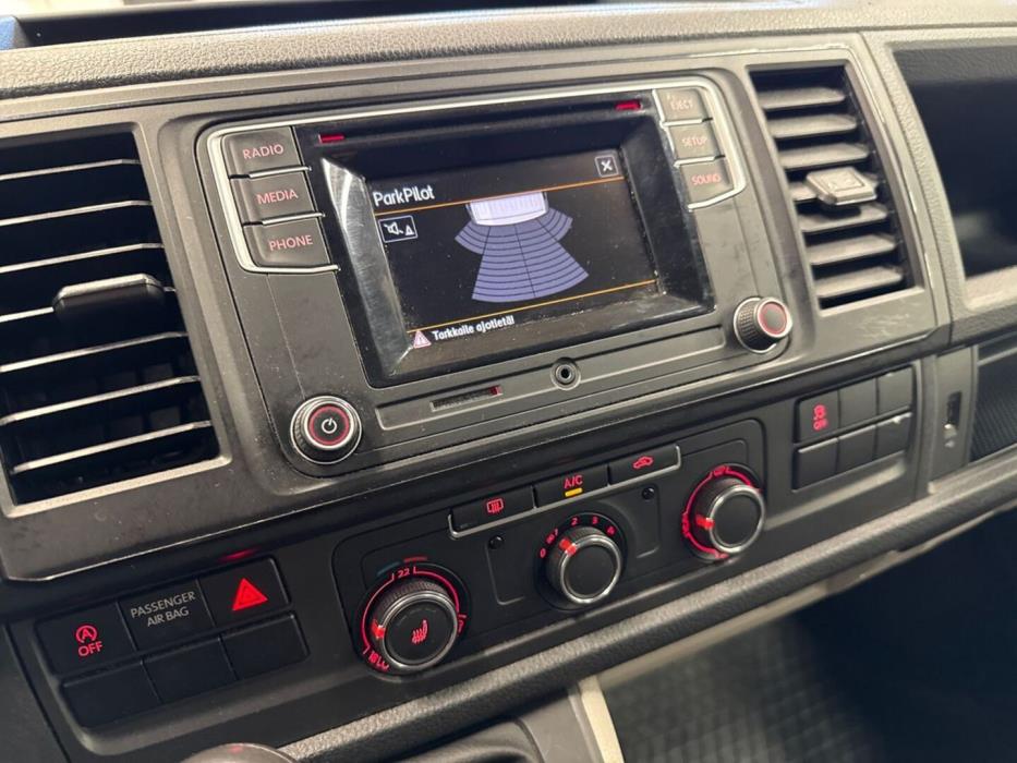 VOLKSWAGEN Transporter 2017