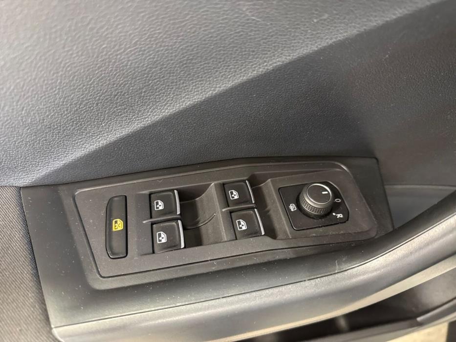 VOLKSWAGEN T-Roc 2019