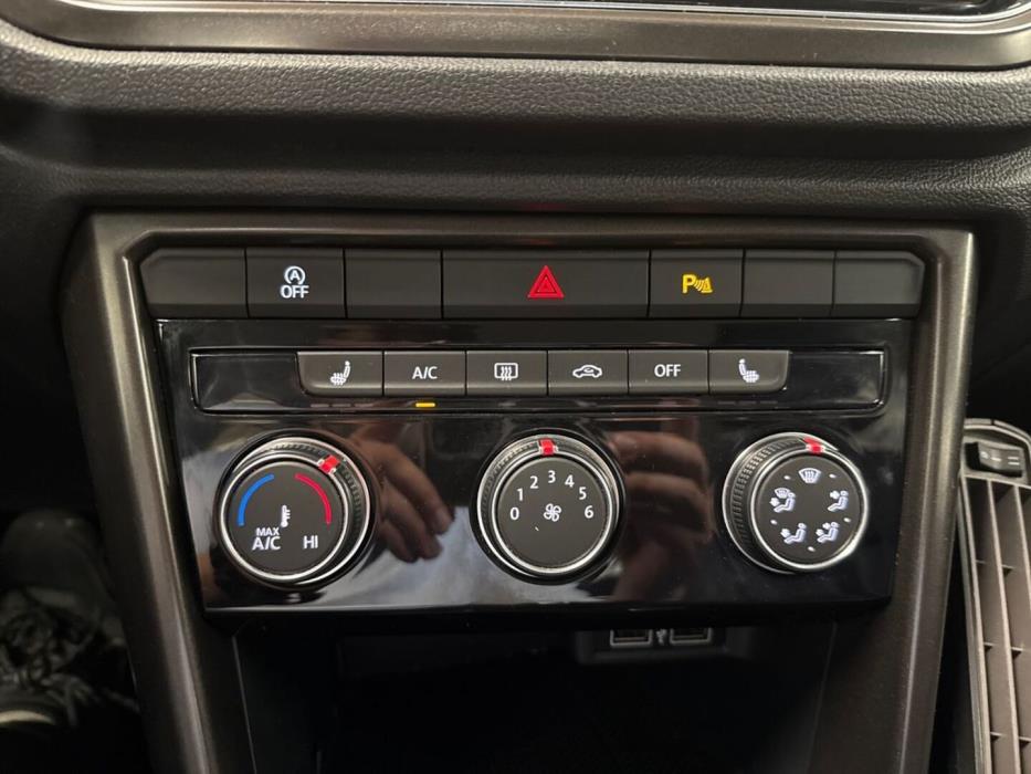 VOLKSWAGEN T-Roc 2019