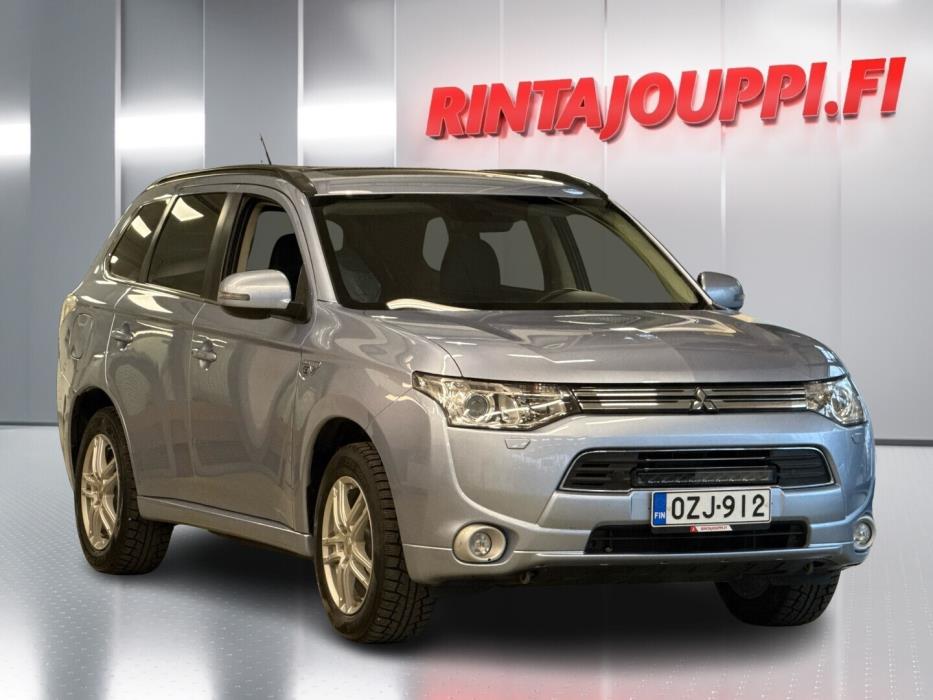 MITSUBISHI Outlander PHEV 2014