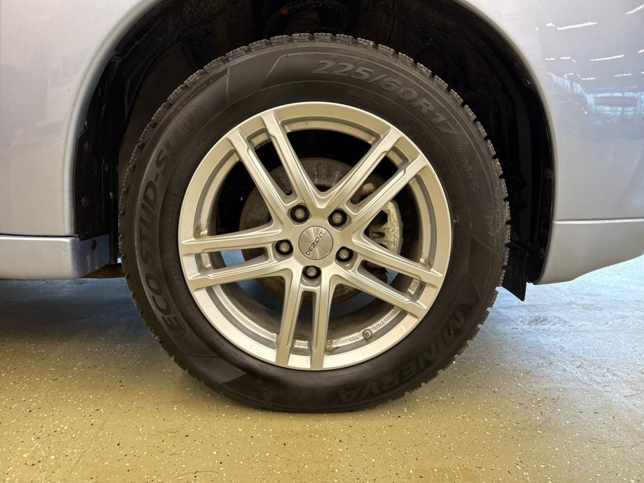 MITSUBISHI Outlander PHEV 2014