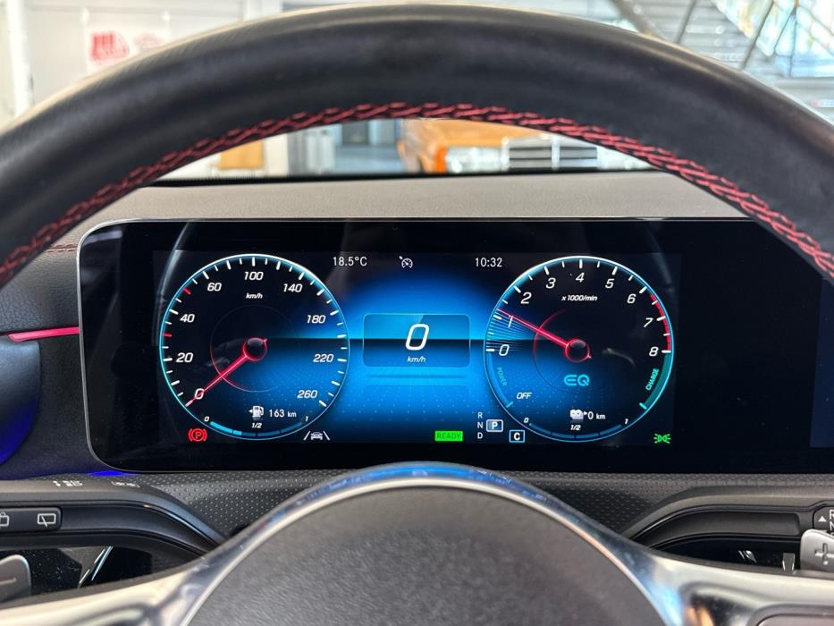 MERCEDES-BENZ CLA 2021