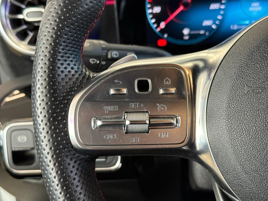 MERCEDES-BENZ CLA 2021