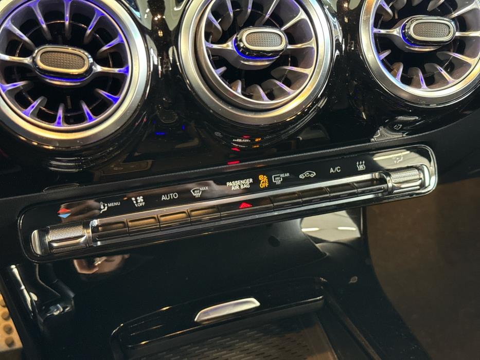 MERCEDES-BENZ CLA 2021