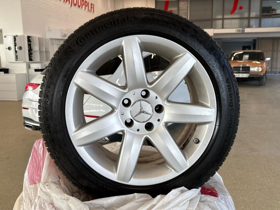 MERCEDES-BENZ CLA 2021