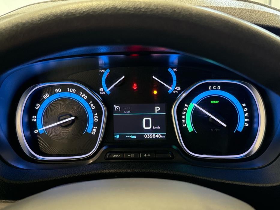 PEUGEOT e-Expert 2023