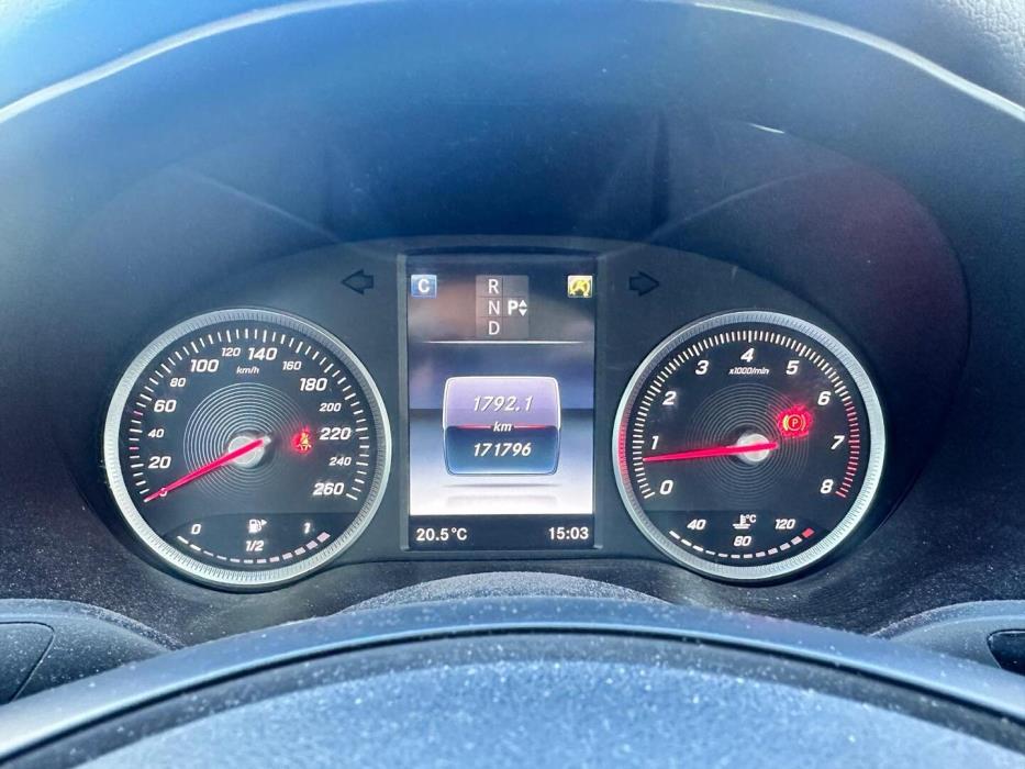 MERCEDES-BENZ C 2016