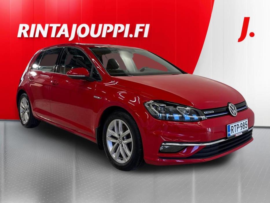 VOLKSWAGEN Golf 2018