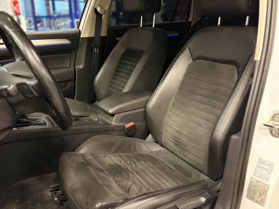 VOLKSWAGEN Passat 2017