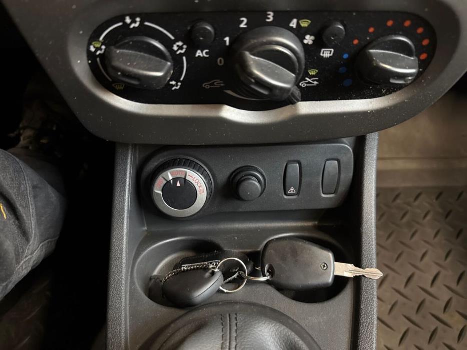 DACIA Duster 2013