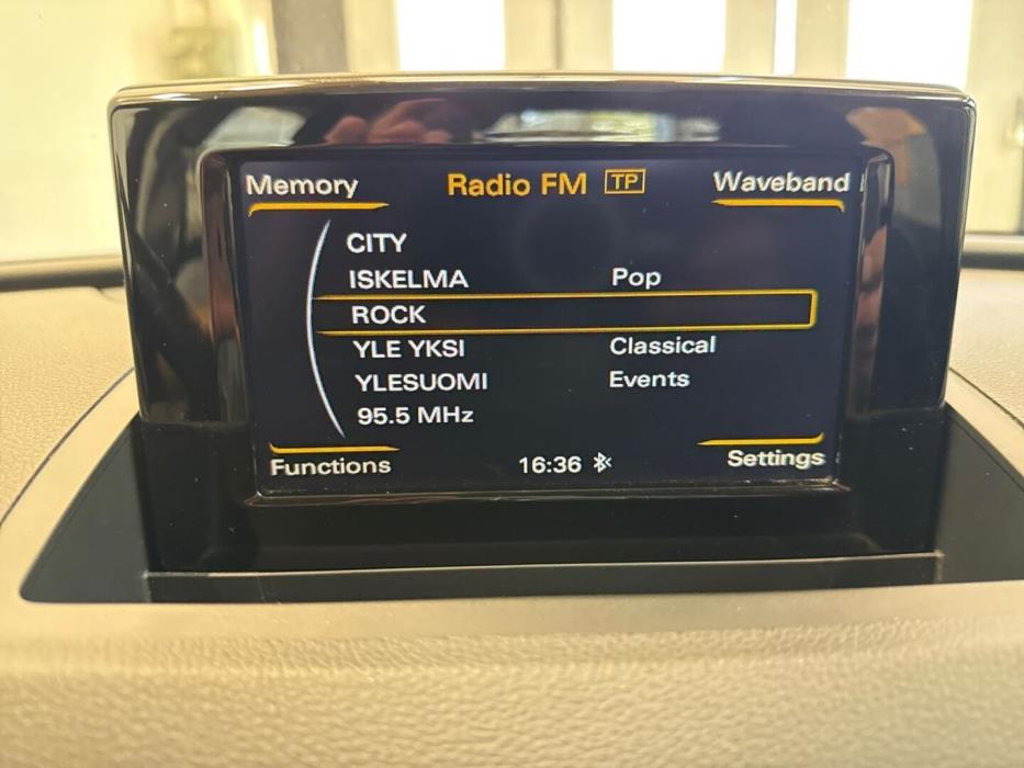 AUDI Q3 2014