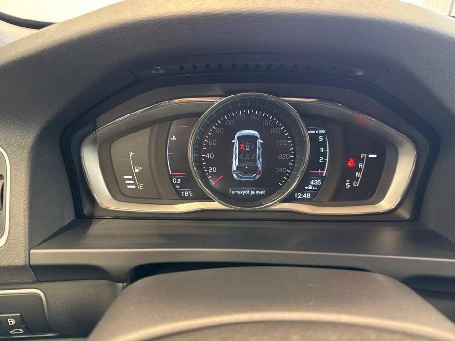 VOLVO V60 Cross Country 2015