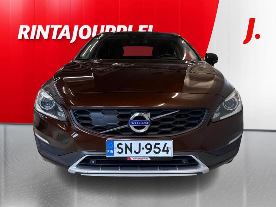 VOLVO V60 Cross Country 2015
