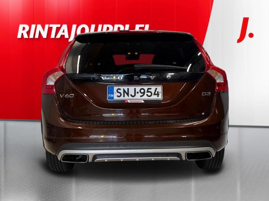 VOLVO V60 Cross Country 2015
