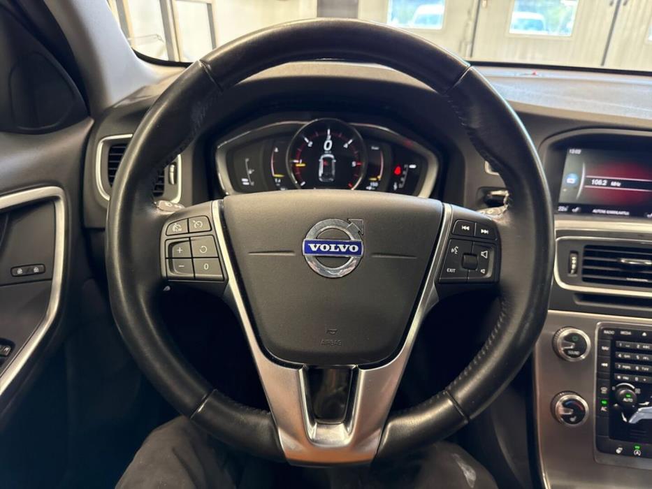 VOLVO V60 Cross Country 2018