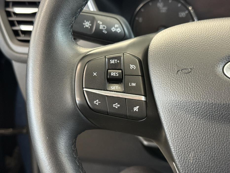 FORD Kuga 2021