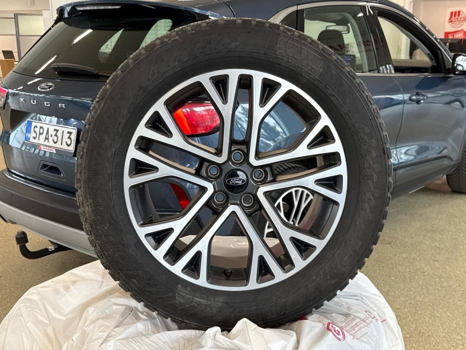 FORD Kuga 2021