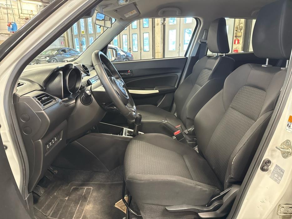 SUZUKI Swift 2020
