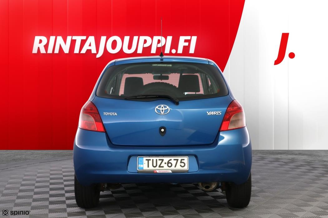 TOYOTA Yaris 2006