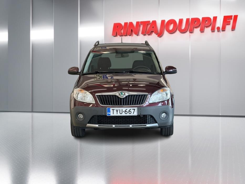 SKODA Roomster 2012
