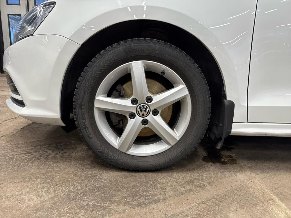 VOLKSWAGEN Jetta 2015